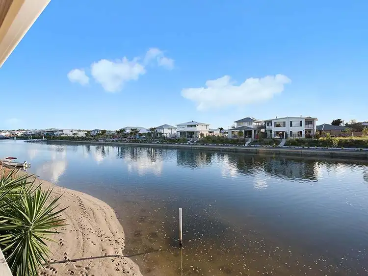 Second view of Homely unit listing, 2/2 Rakumba Place, Mountain Creek QLD 4557