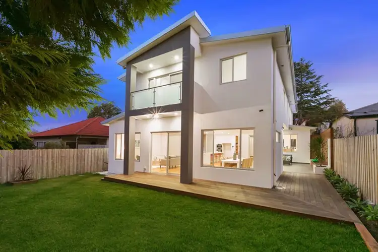 121A Burdett Street, Wahroonga NSW 2076
