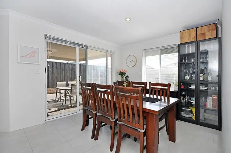 Fifth view of Homely house listing, 10 Emms Grn, Ellenbrook WA 6069