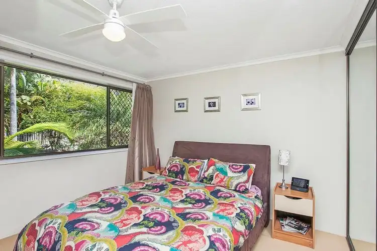 Seventh view of Homely unit listing, 4/32 Ewart Street, Burleigh Heads QLD 4220