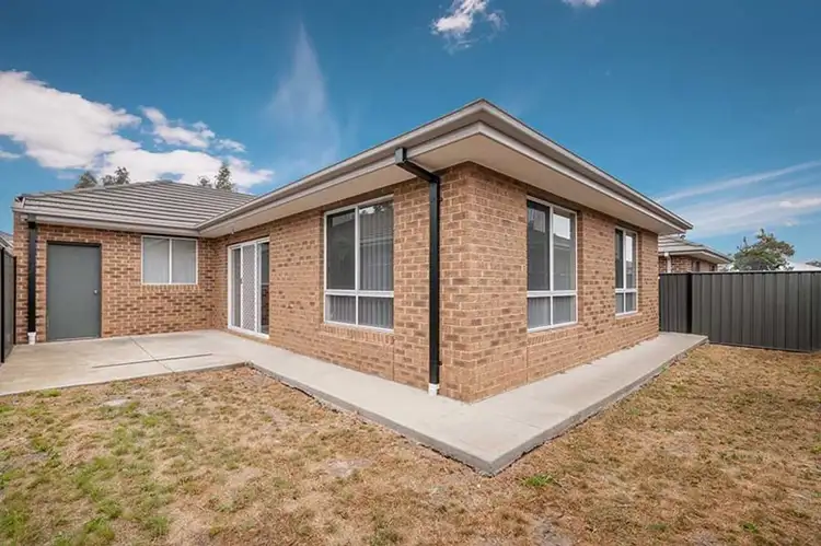 Seventh view of Homely house listing, 6 Waterway Street, Craigieburn VIC 3064