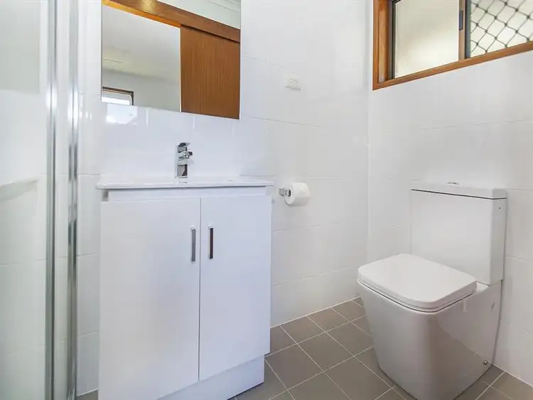 Sixth view of Homely house listing, 1 Rea Court, Collingwood Park QLD 4301