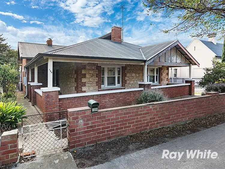 129 Hindmarsh Road, Victor Harbor SA 5211