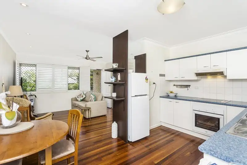 Main view of Homely unit listing, 1/19 Robinson Street, Coorparoo QLD 4151