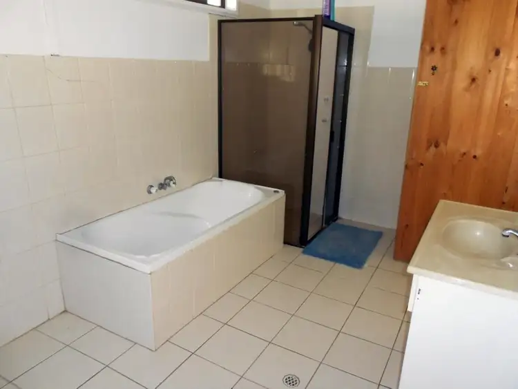 Sixth view of Homely house listing, 41 Naracoorte Road, Bordertown SA 5268