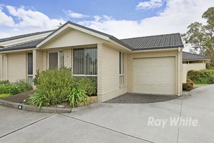 4/305 Main Road, Fennell Bay NSW 2283