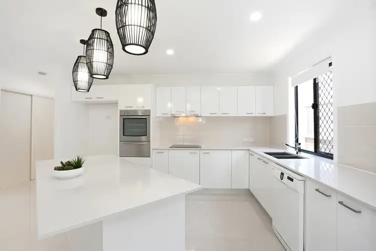 Seventh view of Homely house listing, 33 Berkshire Place, Springfield Lakes QLD 4300