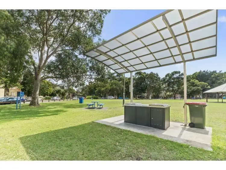Fifth view of Homely apartment listing, 2/3 Barber Avenue, Eastlakes NSW 2018