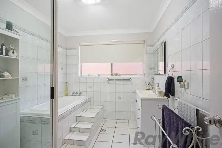 Sixth view of Homely house listing, 5 Jodi Close, Tenambit NSW 2323