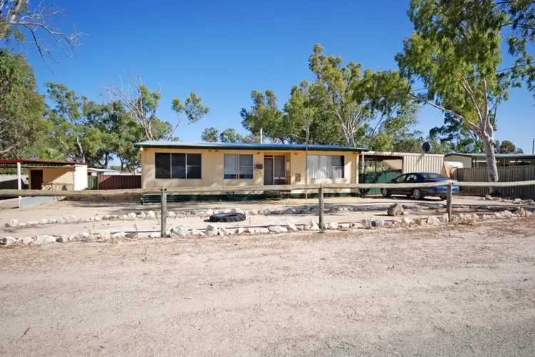4 King Street, Eneabba WA 6518