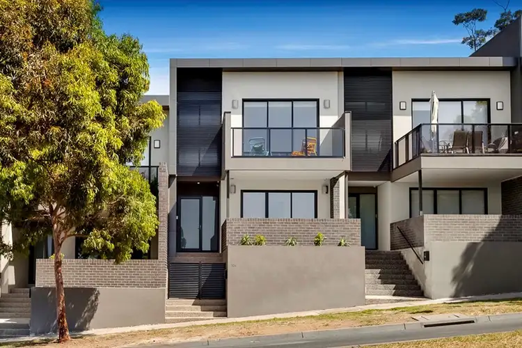 104 Edgewater Boulevard, Maribyrnong VIC 3032