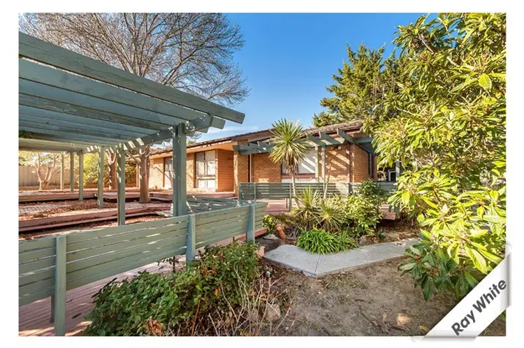 5 Thornley Place, Wanniassa ACT 2903