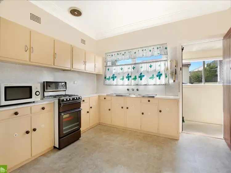 Fifth view of Homely house listing, 7 Amaral Avenue, Dapto NSW 2530
