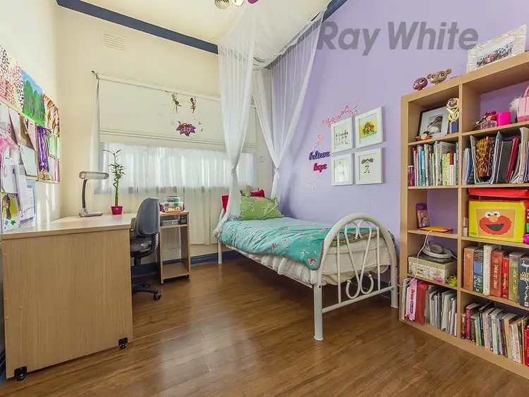 Seventh view of Homely house listing, 2 Lyall Street, St Albans VIC 3021