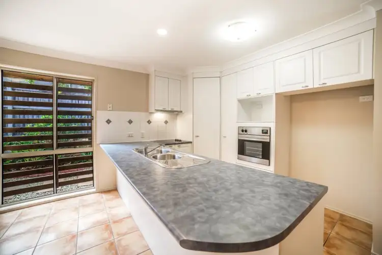 Sixth view of Homely house listing, 26 Dellwood Circuit, Molendinar QLD 4214