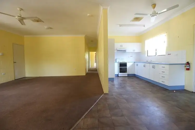 Second view of Homely house listing, 3 Roseanne Road, Emerald QLD 4720
