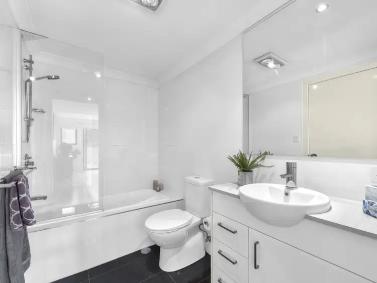 Sixth view of Homely apartment listing, 1/60 Thynne Road, Morningside QLD 4170