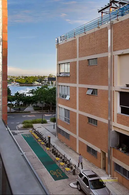 Third view of Homely unit listing, 306/50 MacQuarie Street, Teneriffe QLD 4005