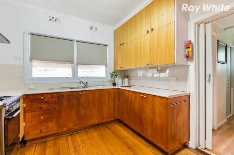 Fifth view of Homely house listing, 15 Hillcrest Avenue, Ringwood VIC 3134