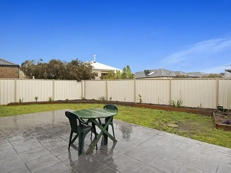 Seventh view of Homely house listing, 2 Unicorn Court, Truganina VIC 3029