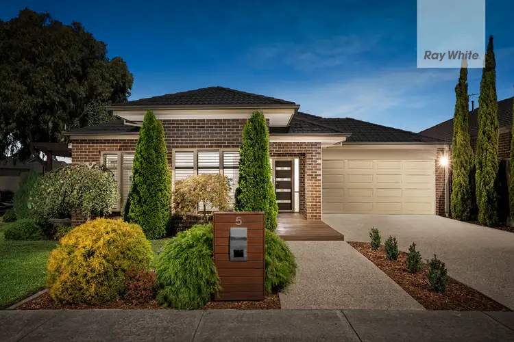 5 Morwell Way, Mernda VIC 3754