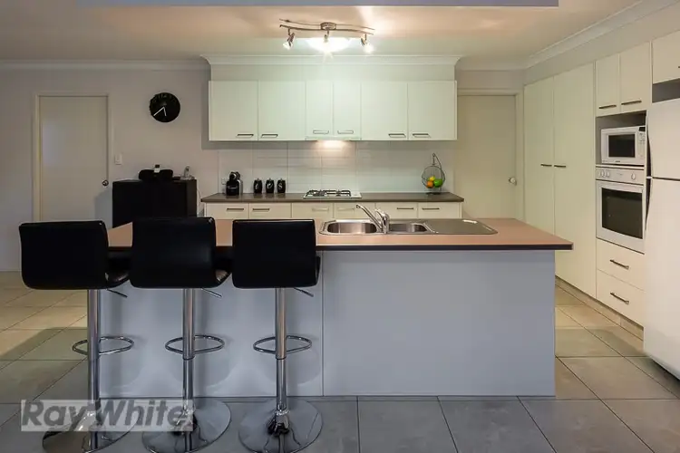 Fifth view of Homely house listing, 2 Mervyn Crescent, Redland Bay QLD 4165