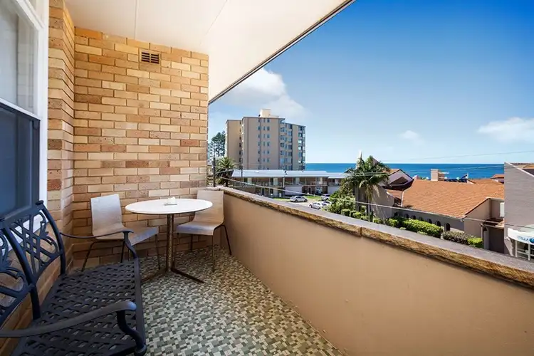 Main view of Homely unit listing, 5/2 Ingalara Avenue, Cronulla NSW 2230
