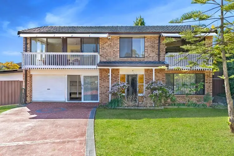 4 Ferraro Close, Edensor Park NSW 2176