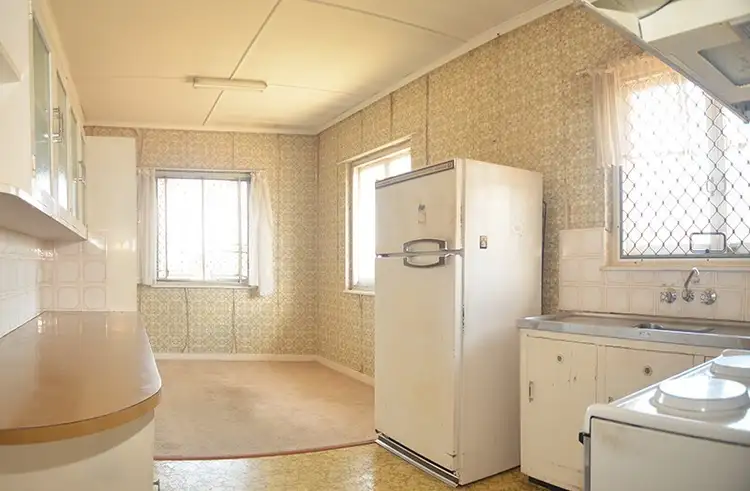 Seventh view of Homely house listing, 32 Echlin Street, Labrador QLD 4215
