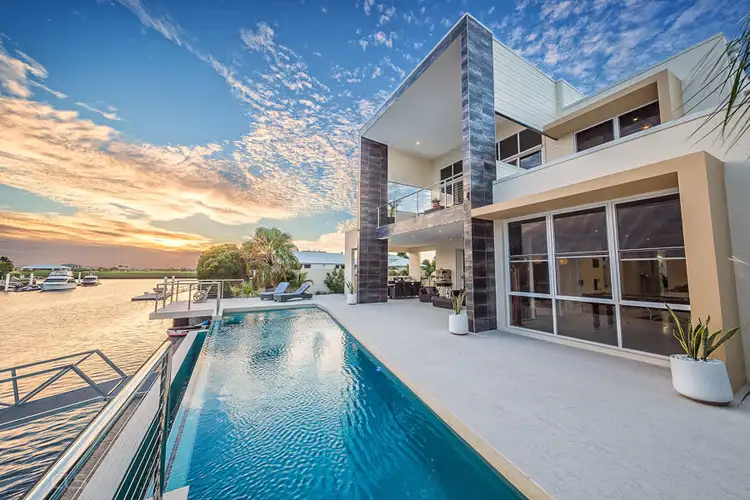 39 North Point, Banksia Beach QLD 4507