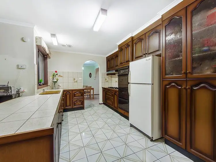 Fifth view of Homely house listing, 304 Sunshine Avenue, Keilor Downs VIC 3038