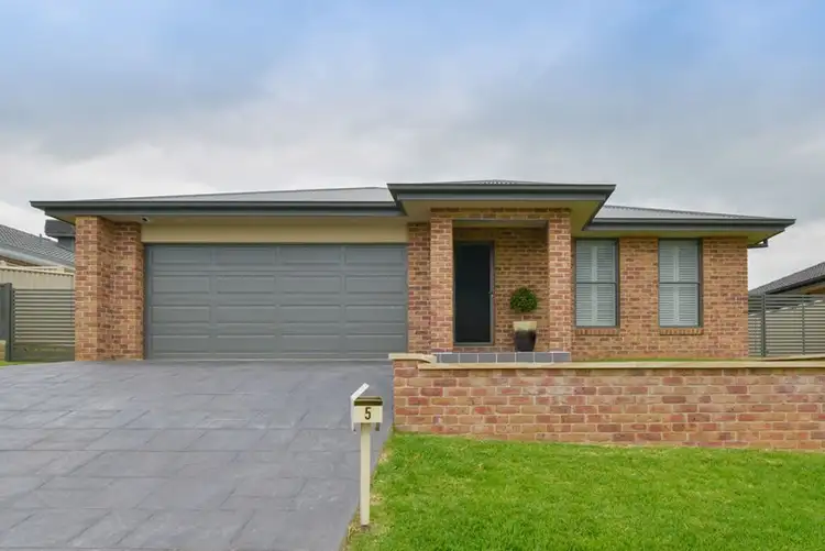 5 Mountain Gum Road, Calala NSW 2340