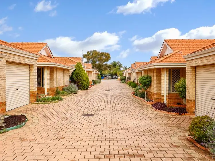 9/7 Shearwater Terrace, Ballajura WA 6066