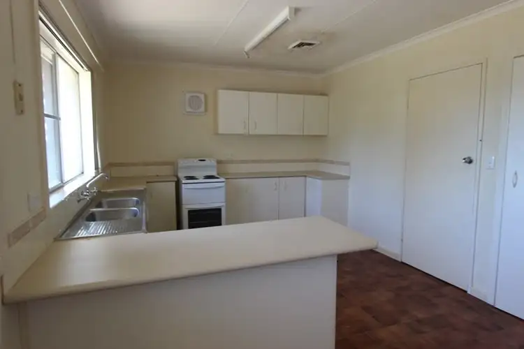 Fifth view of Homely house listing, 2 Elliott Way, Bulgarra WA 6714