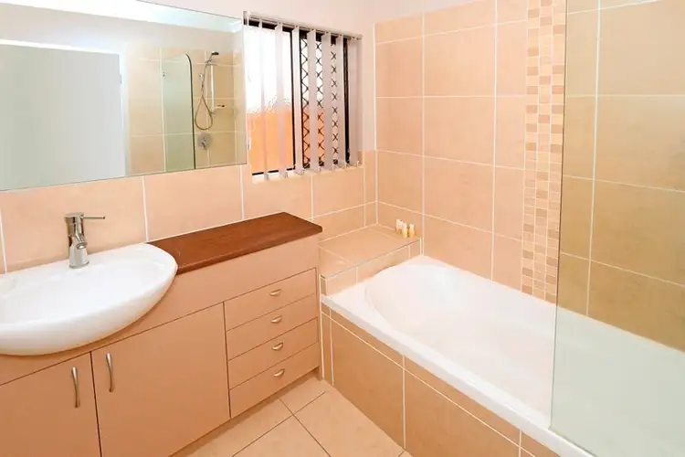 Fifth view of Homely unit listing, 11/15 Parkside Place, Norman Gardens QLD 4701