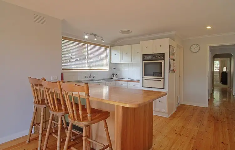 17 Nandaly Court, Greensborough VIC 3088