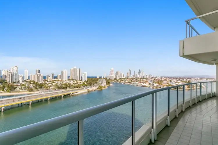 B15-2 75 Brighton Parade, Southport QLD 4215