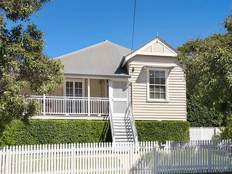 29 Reeve Street, Clayfield QLD 4011