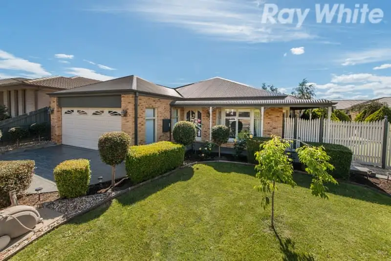 Main view of Homely house listing, 32 Pendelton Place, Lysterfield VIC 3156