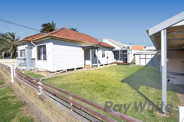 41 Bourke Street, Carrington NSW 2294