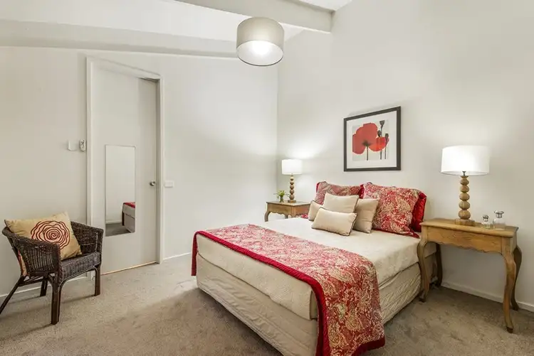Sixth view of Homely house listing, 5 Selwyn Court, Templestowe VIC 3106