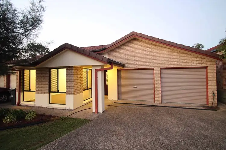 19 Robson Street, Forest Lake QLD 4078