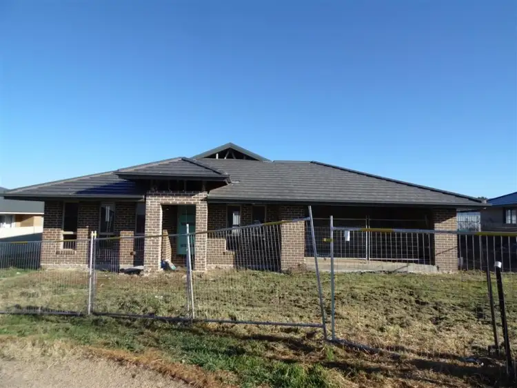 Main view of Homely house listing, 17 Angeleish Avenue, Parkes NSW 2870