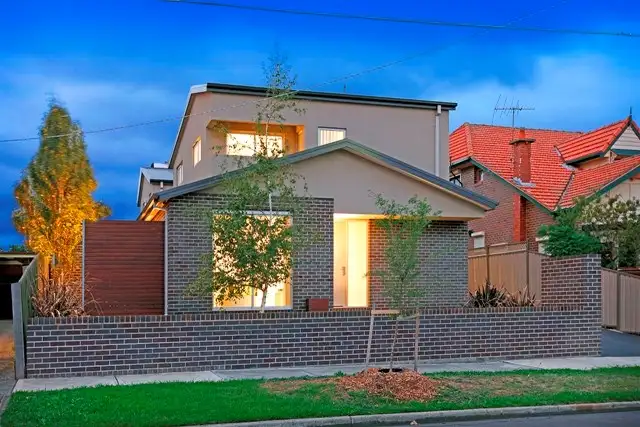Main view of Homely townhouse listing, 1/6 Margaret Grove, Preston VIC 3072
