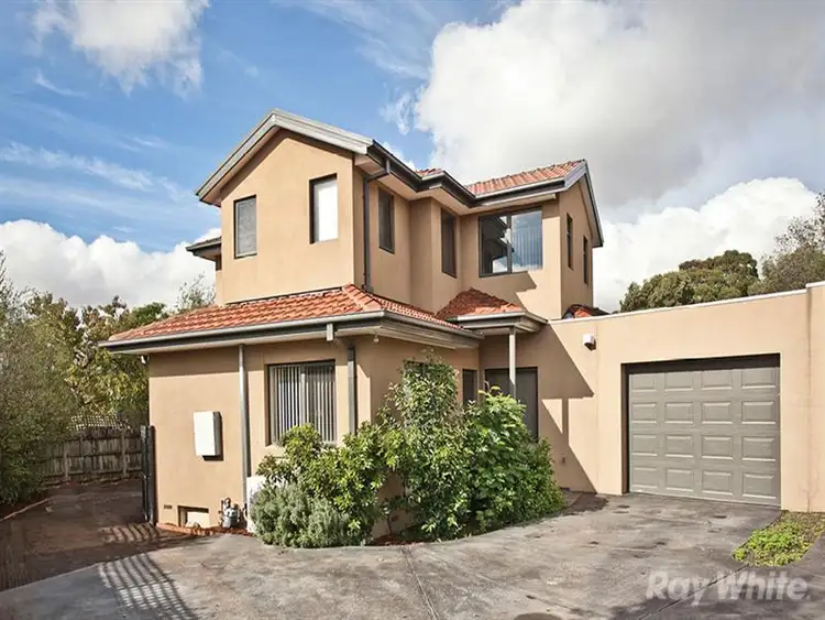2/5 Dobell Court, Mulgrave VIC 3170