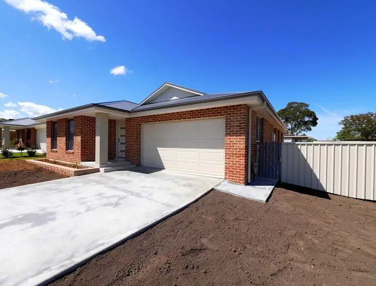 11 Duffey, Cowra NSW 2794