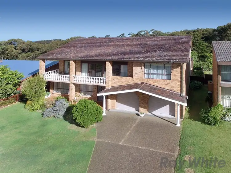 Second view of Homely house listing, 8 Banksia Avenue, Dudley NSW 2290