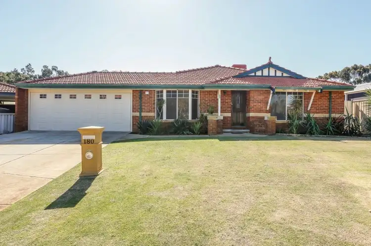 180 Hamelin Drive, Ballajura WA 6066