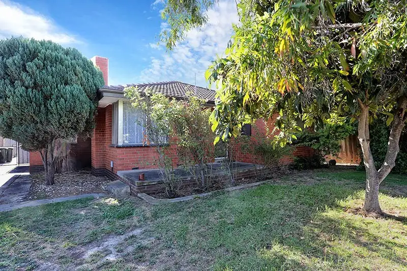 Main view of Homely house listing, 5 Blair Court, Thomastown VIC 3074