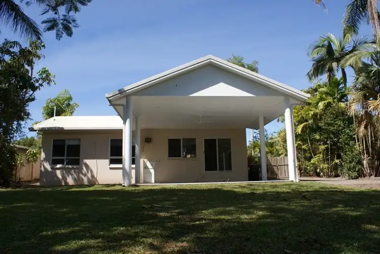 7 Holland Street, Wongaling Beach QLD 4852